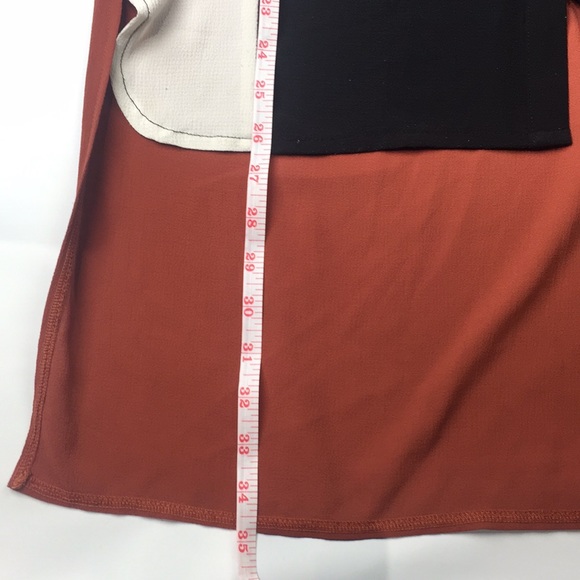 Italian High-Low Button Up - Picture 8 of 8